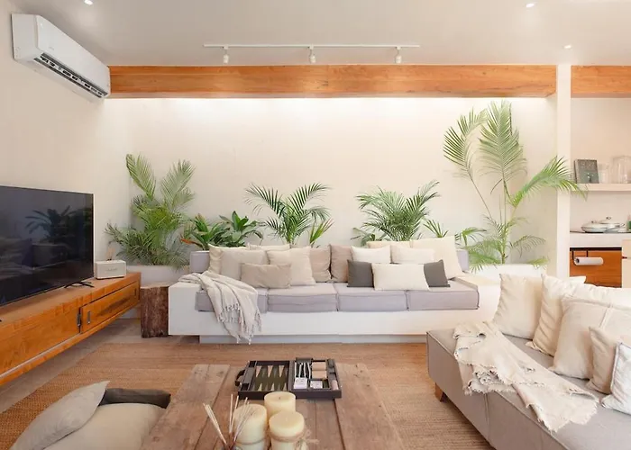 Moonsand Boho Chic Penthouse Pool & Roof